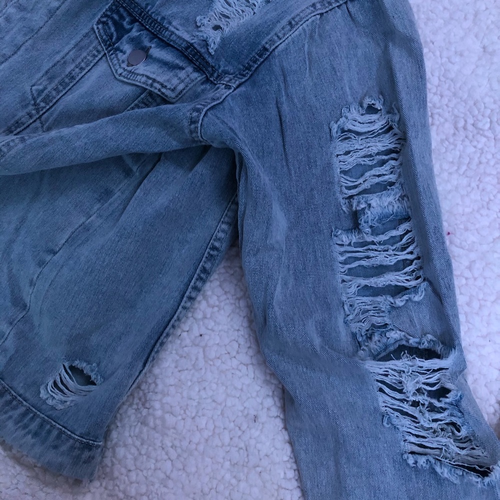 Jean jacket - Picture 5 of 8
